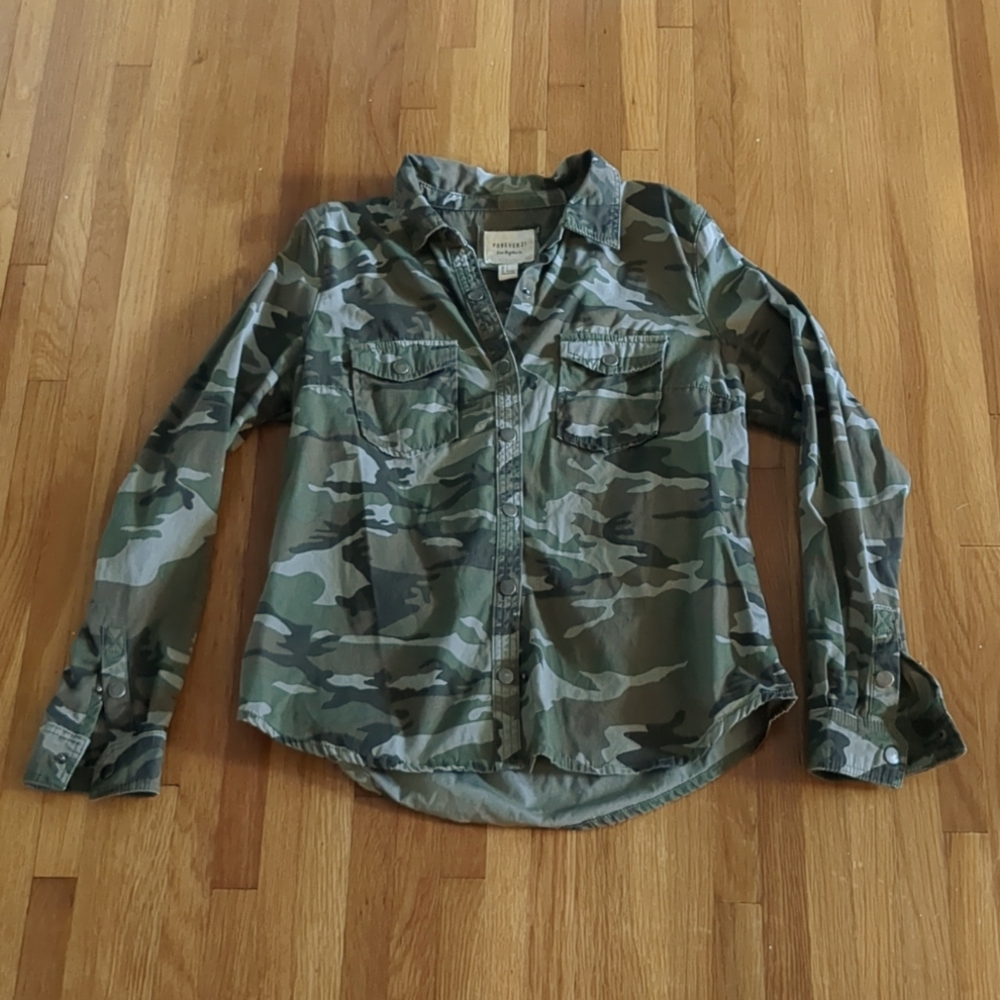 Forever 21 Camo Lightweight Jacket